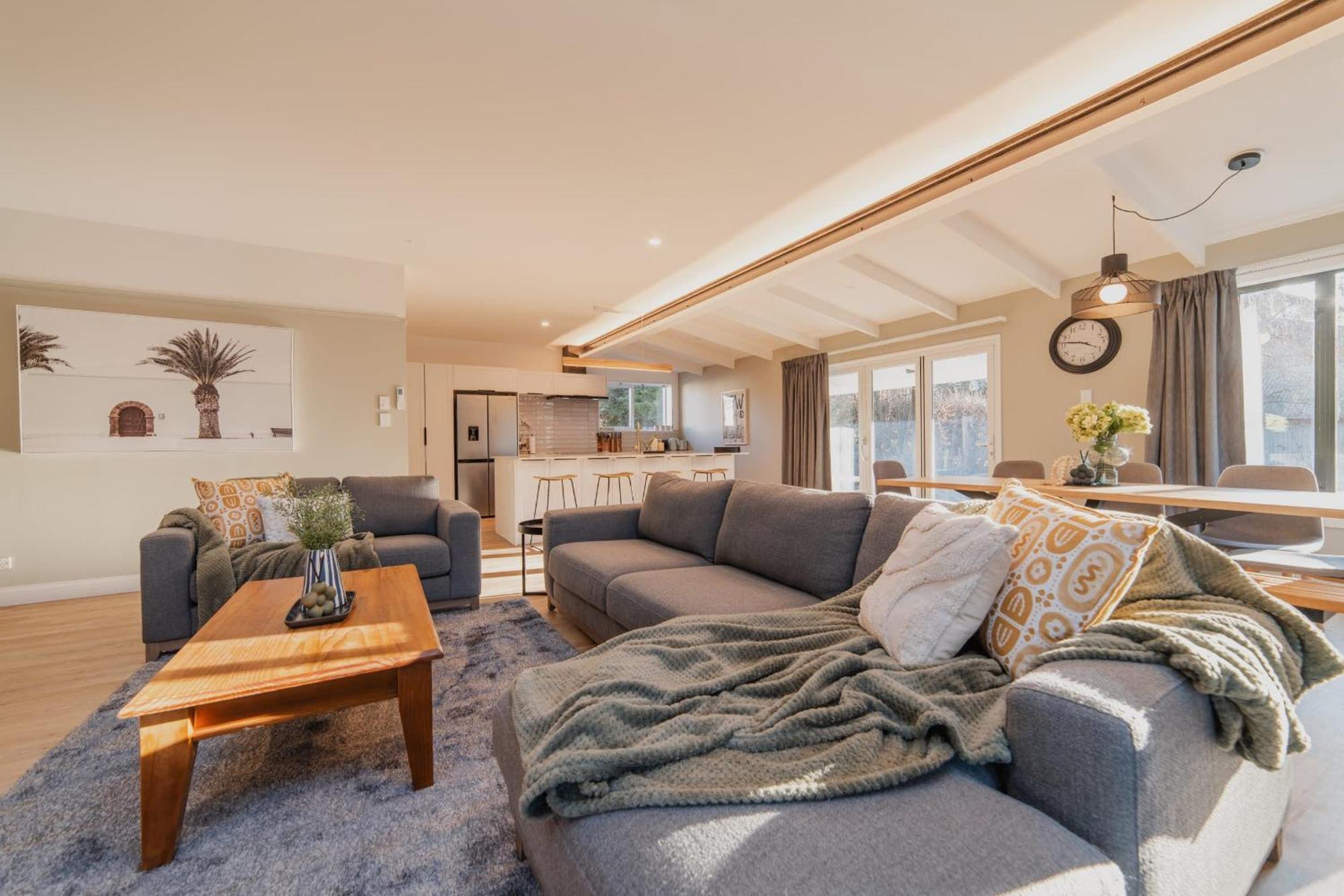 Galaxy 3Br Modern Home With Fireplace Outdoor Spa Lake Tekapo Dış mekan fotoğraf